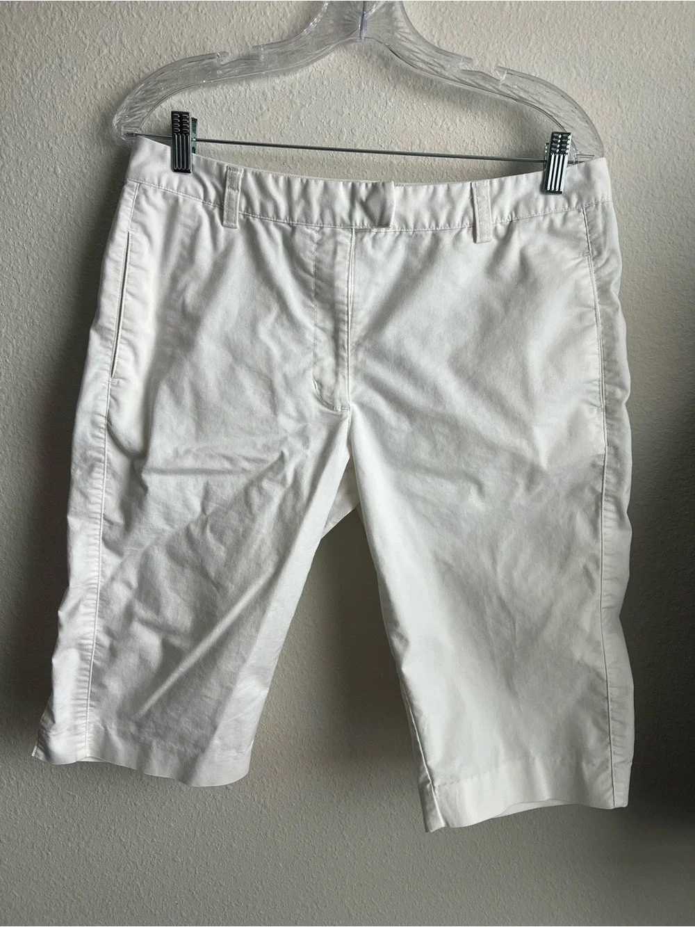 Adidas Stretch White Flat-Front Bermuda knee-length Walking Shorts with Pockets